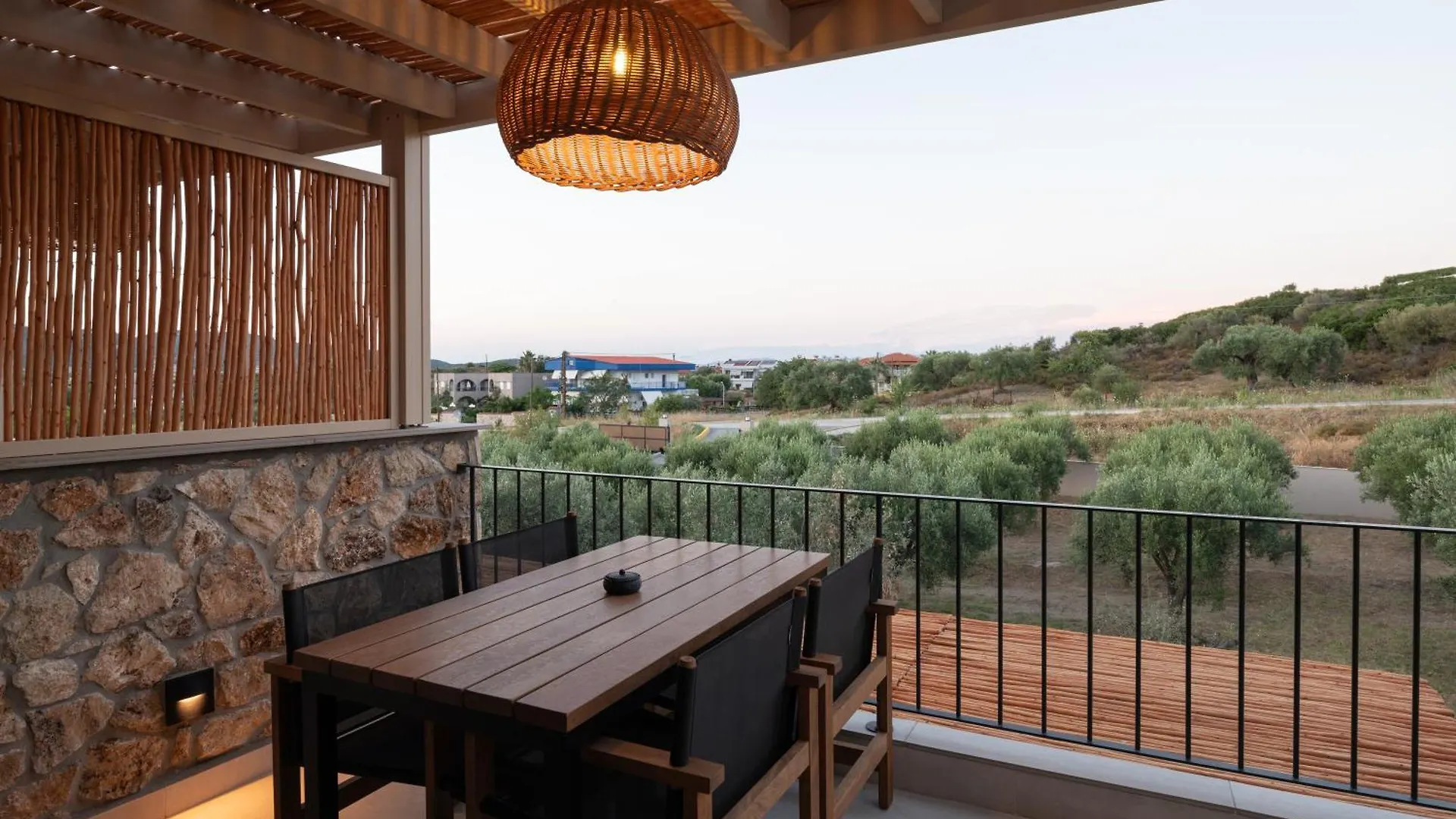Olivera Suites Sarti