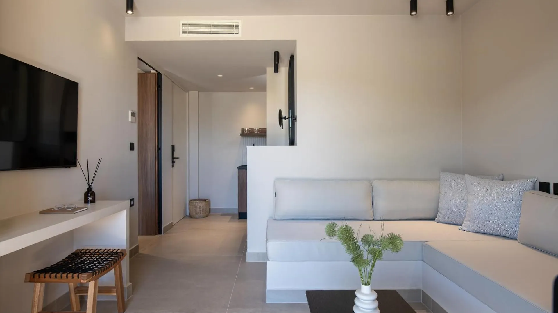 Olivera Suites Sarti