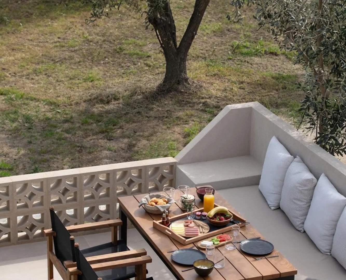 Olivera Suites Sarti